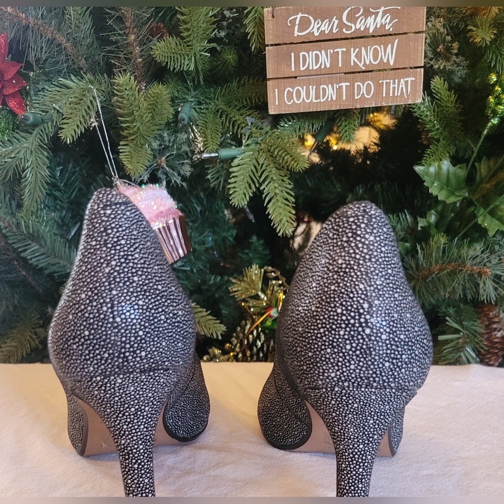 Women's Sparkle Round-Toe Pumps - Black Silver Glitter - Picture 3 of 5